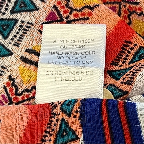 Valerie Stevens Multicolor Geometric Blouse - Picture 12 of 15